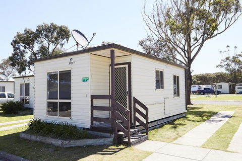 NRMA Victor Harbor Beachfront Holiday Park - Kalgoorlie Accommodation 6