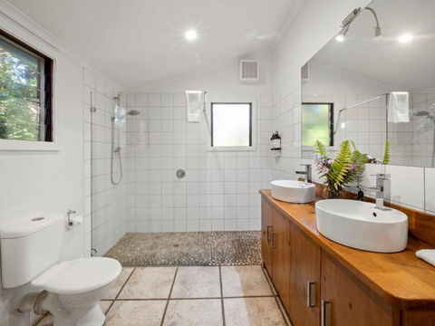 Maviss Cabins At Mt. Warning - Kalgoorlie Accommodation 1