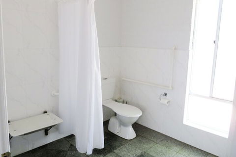 Homewood Cottages - Kalgoorlie Accommodation 6