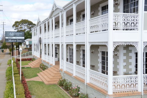Quality Inn Ashby House Tamworth - Kalgoorlie Accommodation 0