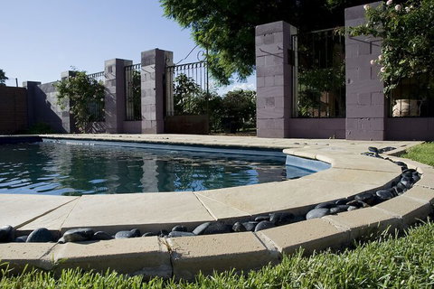 Willowgate Hall Luxury Hosted B & B - Kalgoorlie Accommodation 2