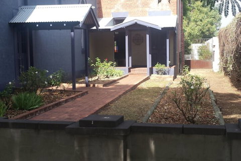 Willowgate Hall Luxury Hosted B & B - Kalgoorlie Accommodation 1