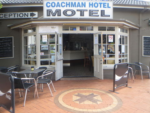 Coachman Hotel Motel - Kalgoorlie Accommodation 3