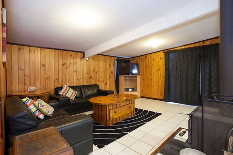 Rustic Retreat Esperance - Kalgoorlie Accommodation 6