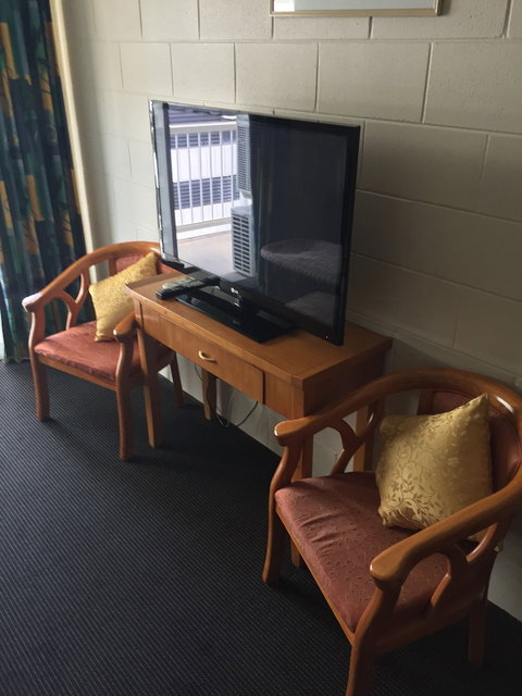 Luma Luma Holiday Apartments - Kalgoorlie Accommodation 6