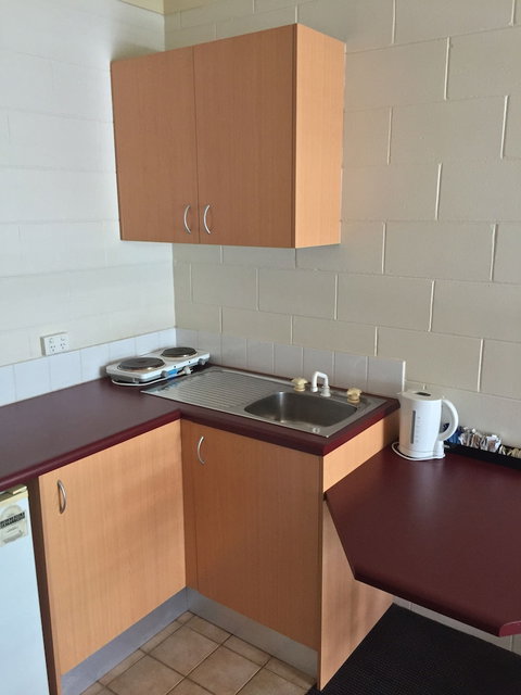 Luma Luma Holiday Apartments - Kalgoorlie Accommodation 5