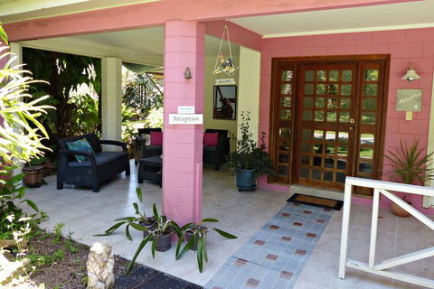 Daintree Valley Haven - Kalgoorlie Accommodation 4
