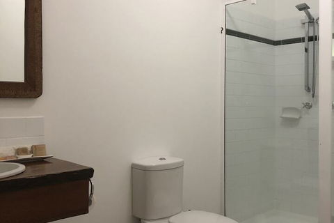 Daintree Manor Bed & Breakfast - Kalgoorlie Accommodation 7