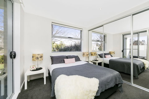 Canberra Furnished Accommodation - Kalgoorlie Accommodation 5