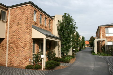 Grand Manor Motor Inn - Queanbeyan - Kalgoorlie Accommodation 2