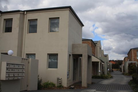 Grand Manor Motor Inn - Queanbeyan - Kalgoorlie Accommodation 0