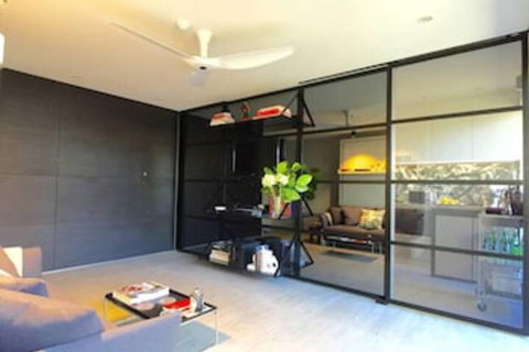 Meticulously Designed Sydney Aptmnt - Kalgoorlie Accommodation 0