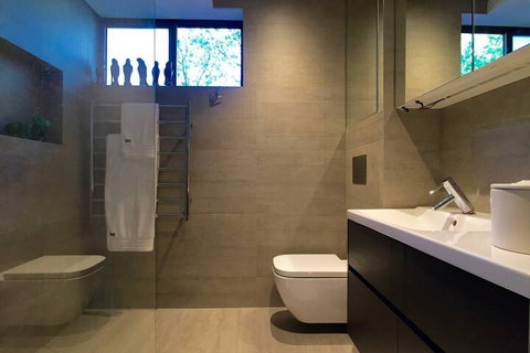 Meticulously Designed Sydney Aptmnt - Kalgoorlie Accommodation 7