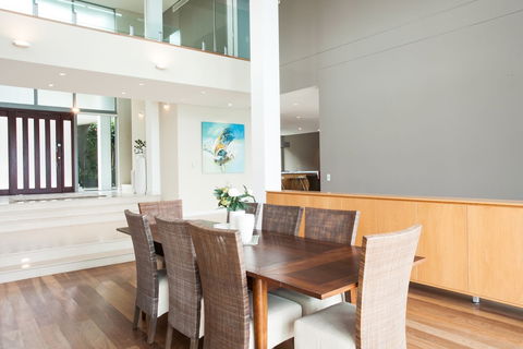 Luxurious Waterfront (ifr698) - Kalgoorlie Accommodation 1