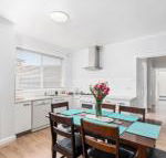 Wattle Grove Villa - Kalgoorlie Accommodation