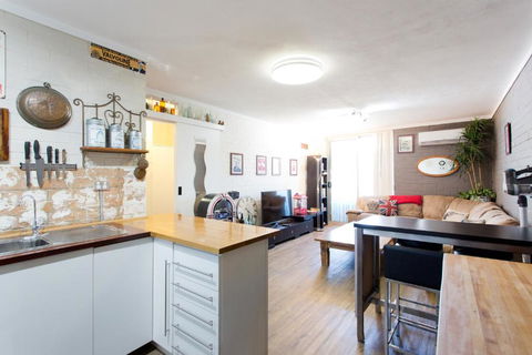 The Original Fremantle Apartment - Kalgoorlie Accommodation 2