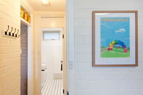 The Original Fremantle Apartment - Kalgoorlie Accommodation 5