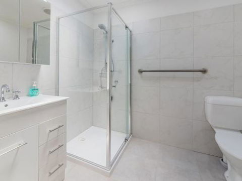 DRIFTAWAY ACROSS FROM SURF BEACH - Kalgoorlie Accommodation 5
