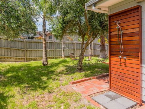 DRIFTAWAY ACROSS FROM SURF BEACH - Kalgoorlie Accommodation 2