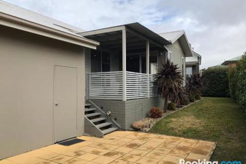 Taboga 3 Bedroom 3 Bathroom Villia - Kalgoorlie Accommodation 4