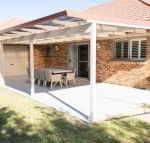 Roselawn Entertainer Large  Luxurious Sleeps 12 - Kalgoorlie Accommodation