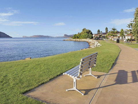 Hinterland Luxury 1 Bedroom Hinterland View Apt - Kalgoorlie Accommodation 2