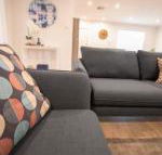 Contemporary Esprit with river reserve access - Kalgoorlie Accommodation