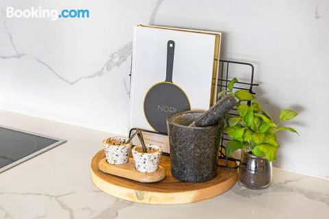 Luxe 101 At Martha Cove Waterfront Luxury On The Marina Walk To Beach - Kalgoorlie Accommodation 4