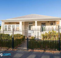 William Cottage Central Heritage Home - Kalgoorlie Accommodation