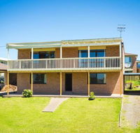 Williams Wonder Large Beach House - Kalgoorlie Accommodation