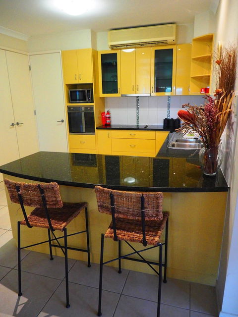 Master Suite With Private Entrance - Kalgoorlie Accommodation 4