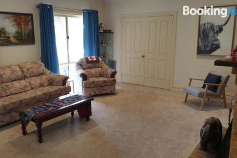 Heritage Bed & Breakfast - Kalgoorlie Accommodation 0