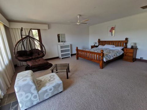 Cellar House - Kalgoorlie Accommodation 1