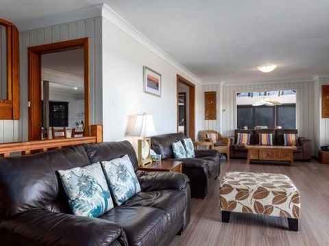 MYSTIC SANDS Gerroa 4pm Check Out Sundays - Kalgoorlie Accommodation 5
