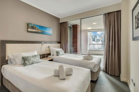DREAM HARBOUR VIEW 2 BRM / GYM POOL & PARKING - Kalgoorlie Accommodation 3