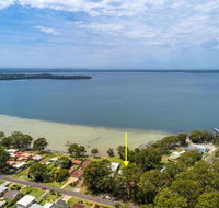 Four Loralyn on the water St. Georges Basin 4pm Check Out Sundays - Kalgoorlie Accommodation