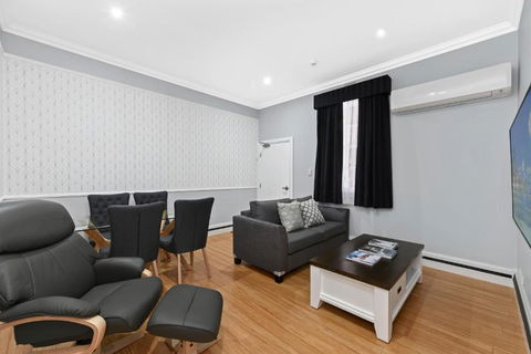 The Star Boutique Apartments - Kalgoorlie Accommodation 5