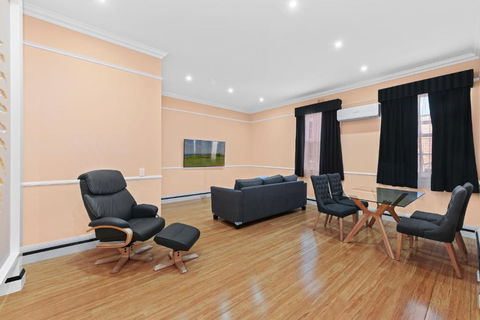 The Star Boutique Apartments - Kalgoorlie Accommodation 4