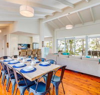 Harlequin Beach House 4pm Check Out Sundays - Kalgoorlie Accommodation