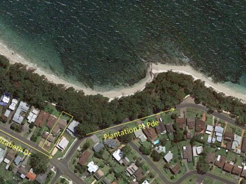 Harlequin Beach House 4pm Check Out Sundays - Kalgoorlie Accommodation 3