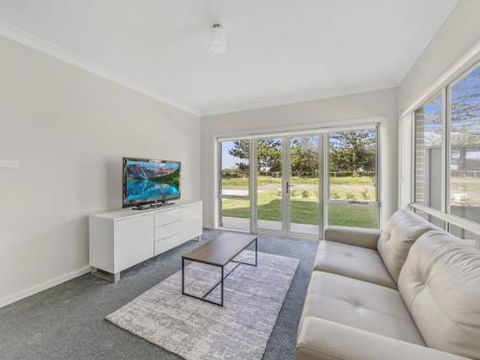 SEA MIST Gerringong 4pm Check Out Sundays - Kalgoorlie Accommodation 2