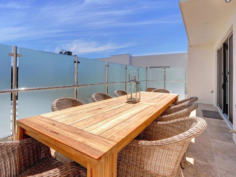 Rosalea By The Bay - Kalgoorlie Accommodation 3