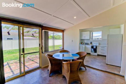 Cottage On River - Kalgoorlie Accommodation 0