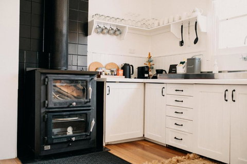 The Cottage Bondonga - Kalgoorlie Accommodation 3