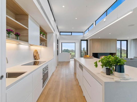Fairway Views - Kalgoorlie Accommodation 5