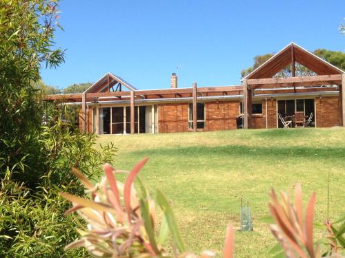 Pittong ACT Kalgoorlie Accommodation