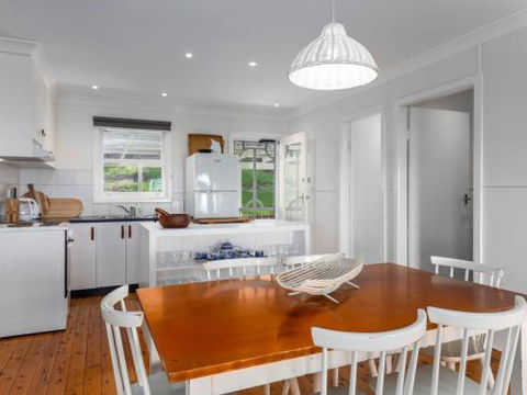 SEAWAYS Gerroa 4pm Check Out On Sunday - Kalgoorlie Accommodation 6
