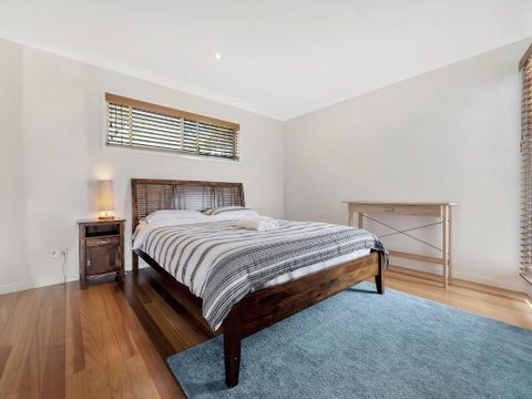 Drift Beach House - Kalgoorlie Accommodation 4