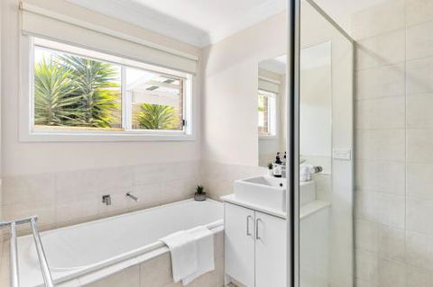 Rosebud Seaside Accommodation - Kalgoorlie Accommodation 5