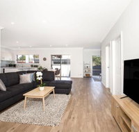 Callies Retreat I Pet Friendly I 3 Min Walk to Beach - Kalgoorlie Accommodation
